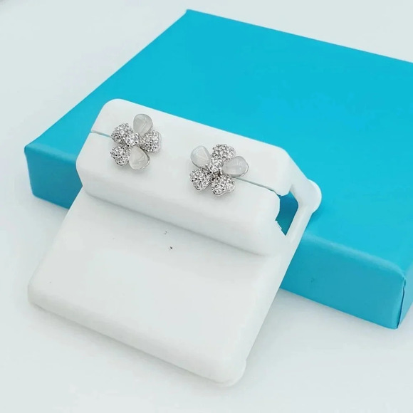 "925 Sterling Silver CZ Beautiful Earrings for Women, 1USPAR4172 - Picture 10 of 11